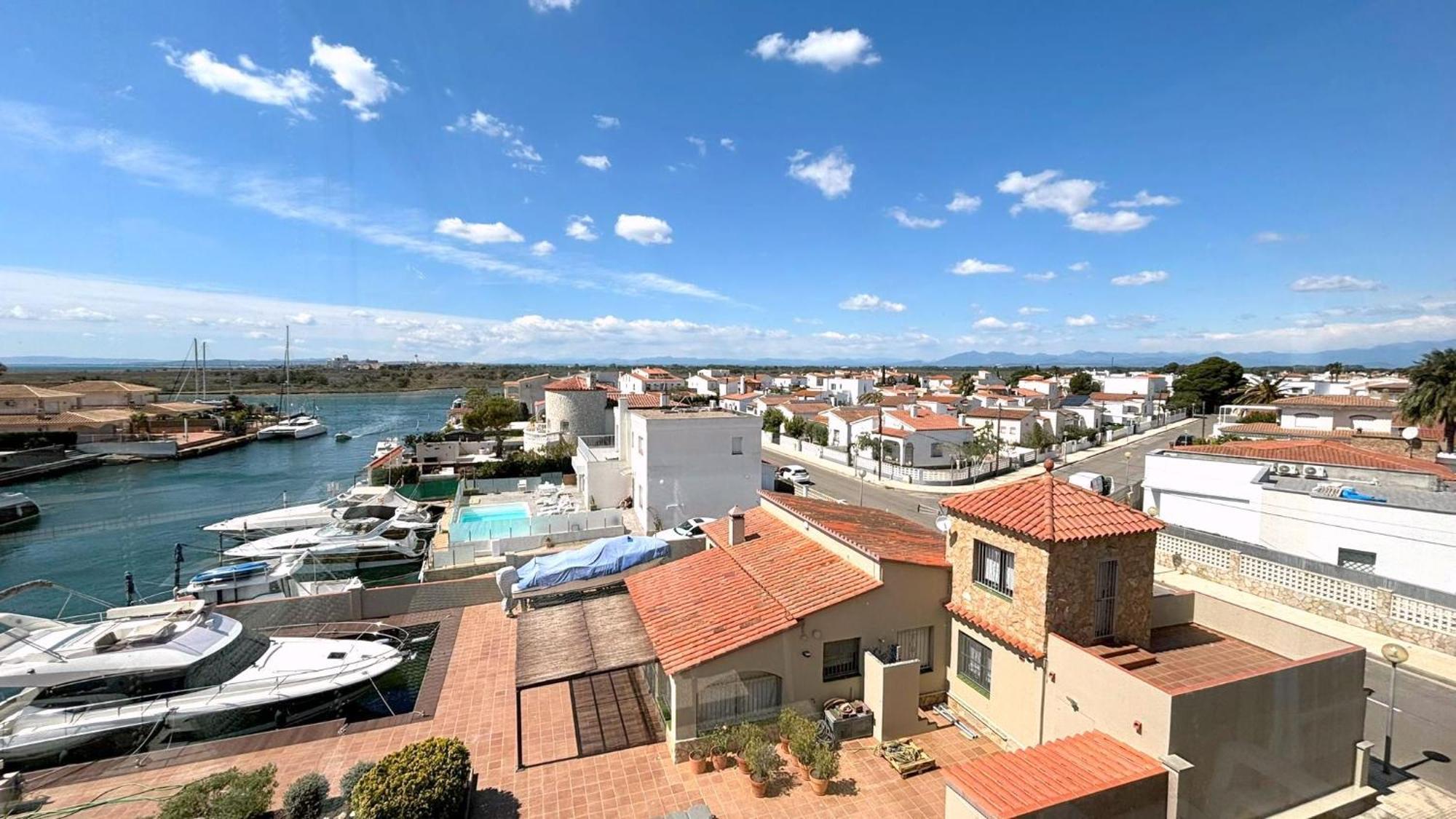 Cap Llarg Apartment Roses Exterior photo